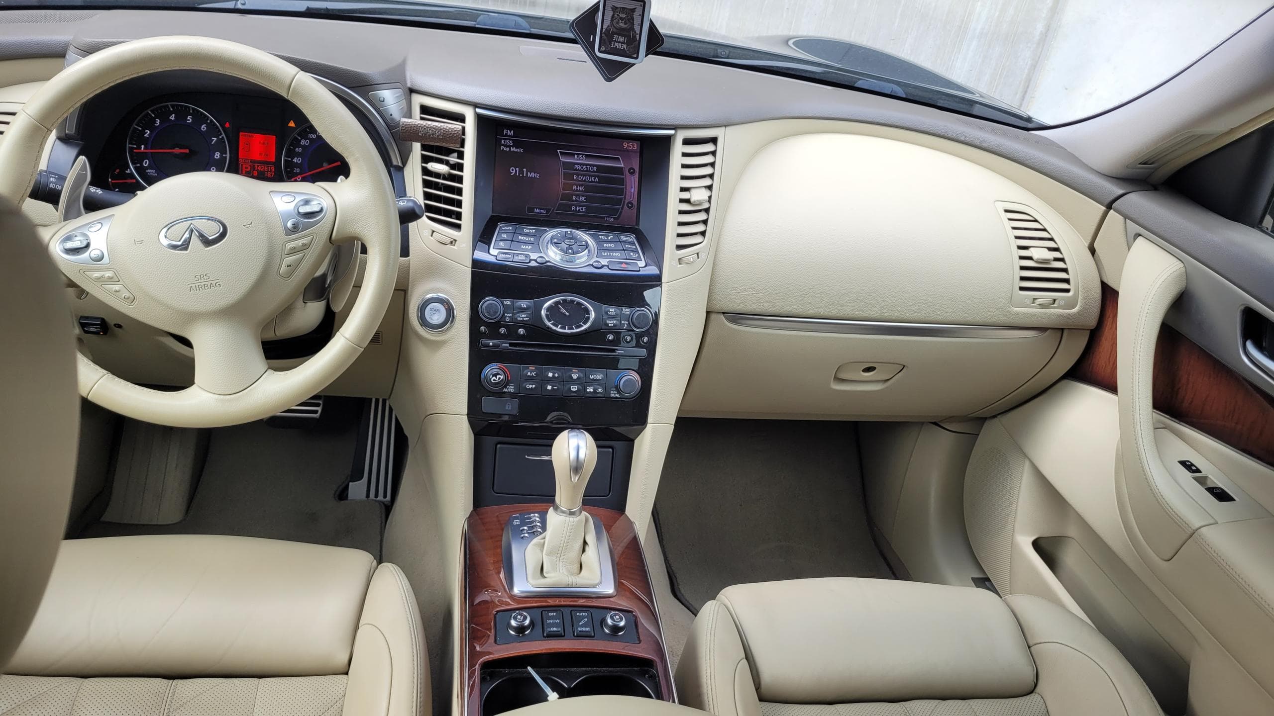 Infiniti FX37 3.7 V6 LPG, fotka 11