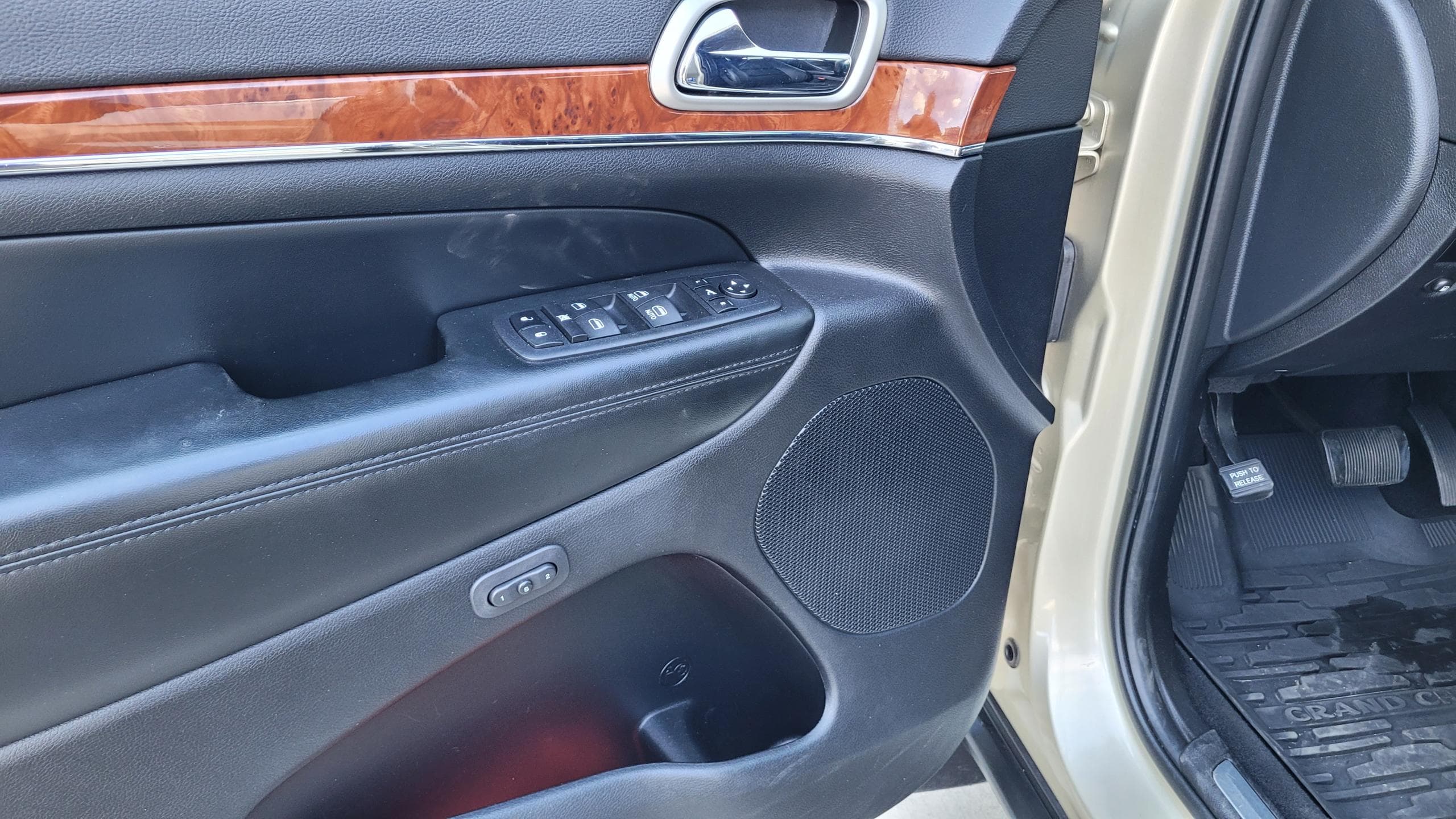 Jeep Grand Cherokee 3.0 CRDi 4×4, fotka 17