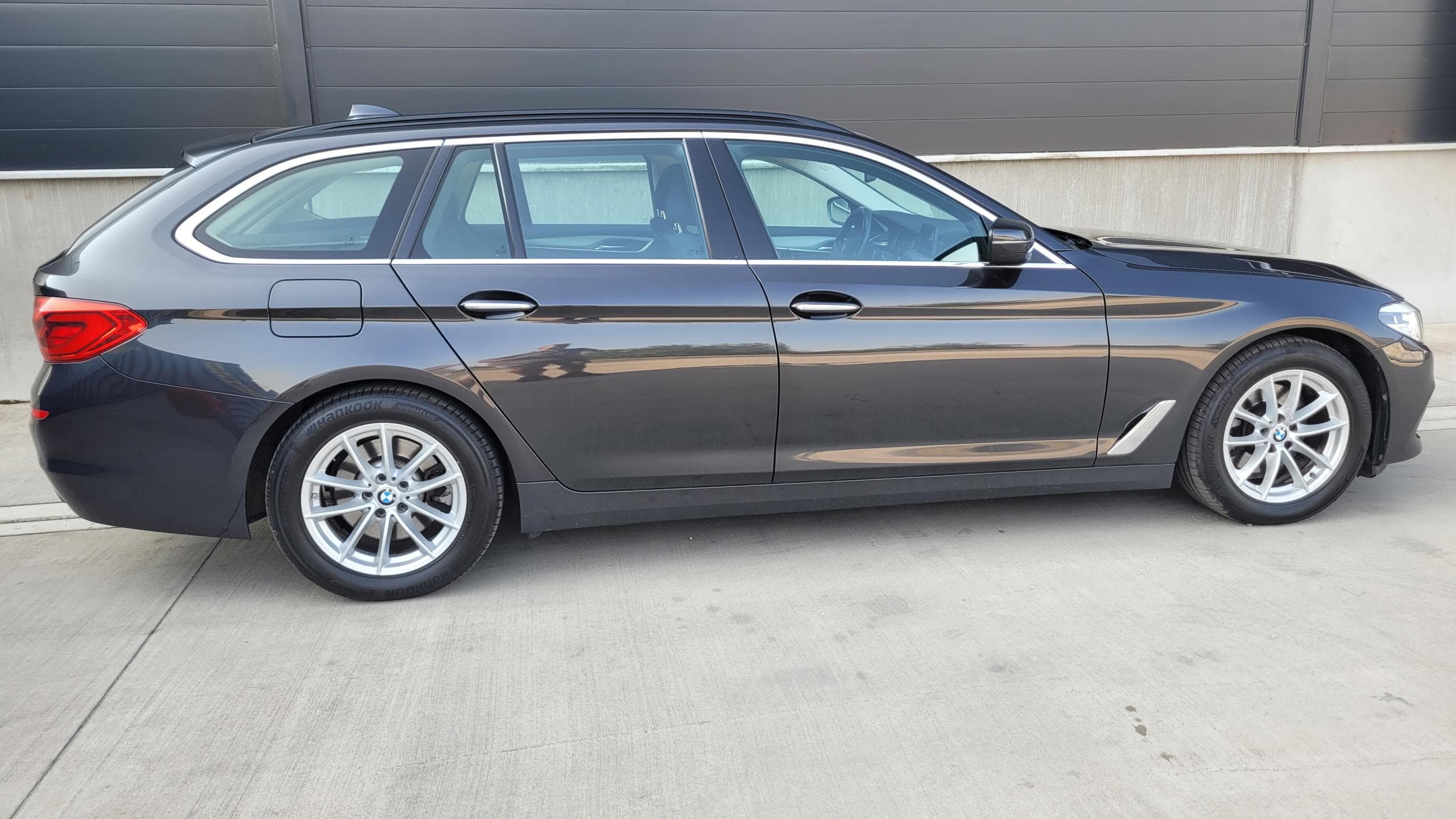 BMW Řada 5 520d, fotka 8