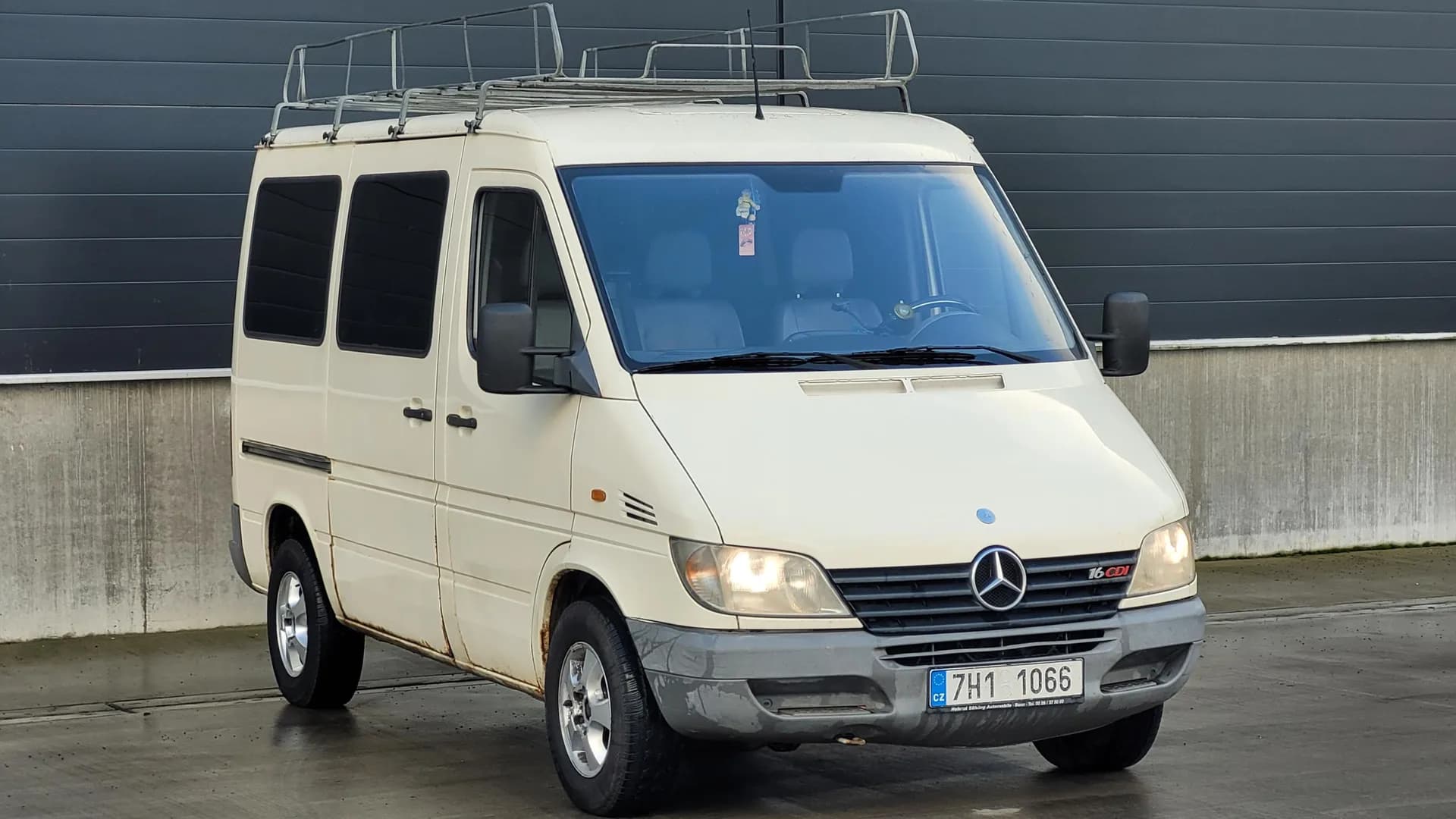 Mercedes-Benz Sprinter 2.7 CDI 9 míst
