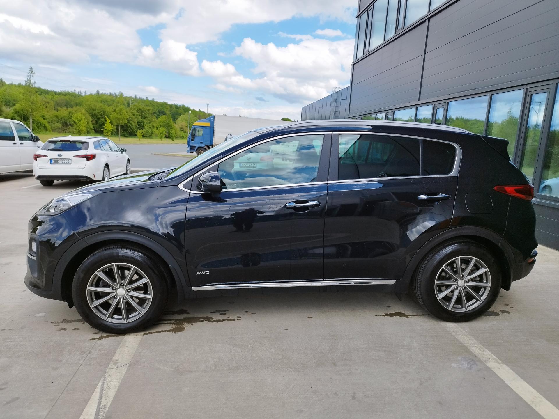 Kia Sportage 1.6 CRDI — fotka 8
