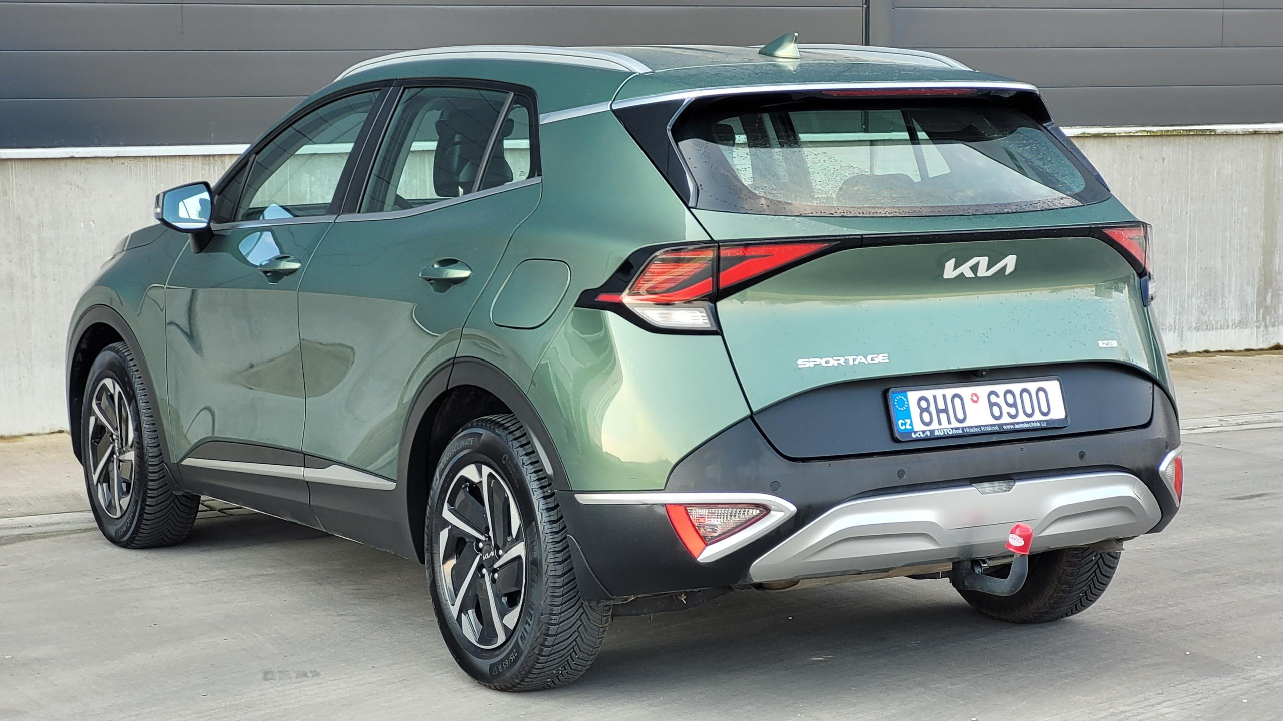 Kia Sportage 1.6i HEV — fotka 10