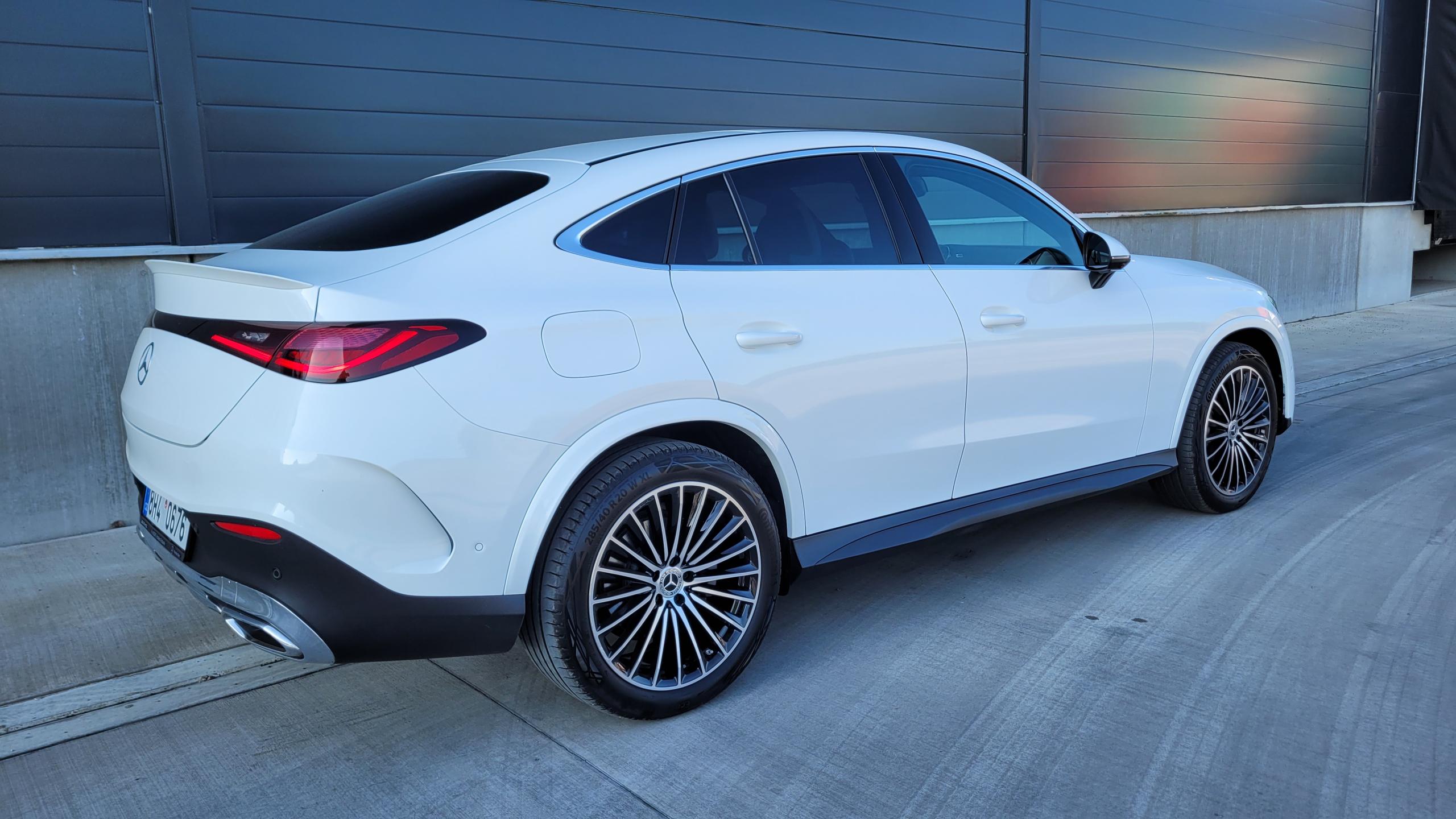 Mercedes-Benz GLC 220d 4MATIC Kupé — fotka 8