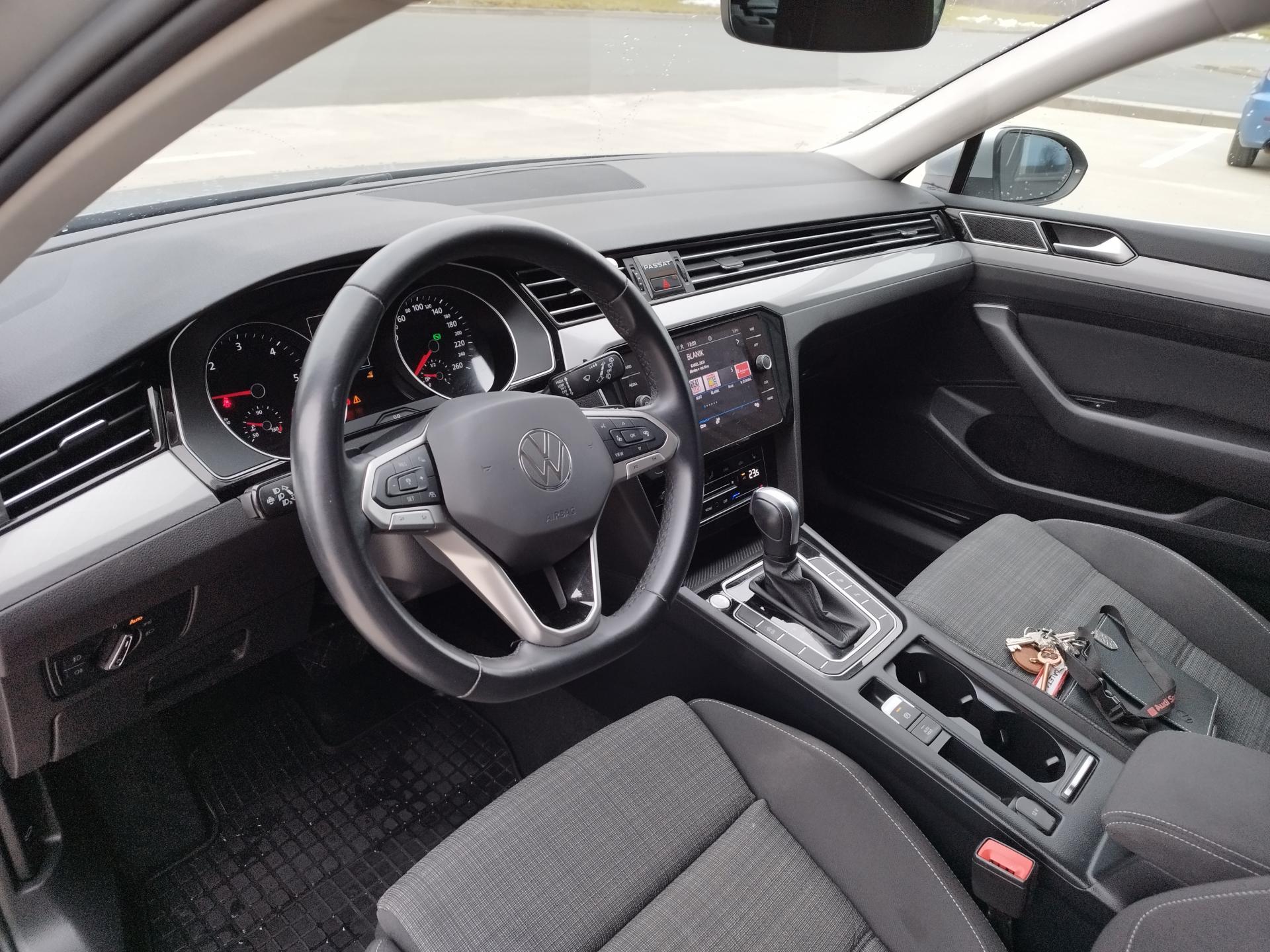 Volkswagen Passat 2.0 TDI — fotka 11